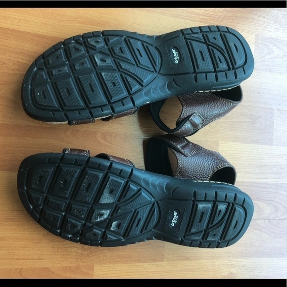 Dr. Scholl’s Men’s Gus Leather Sandals